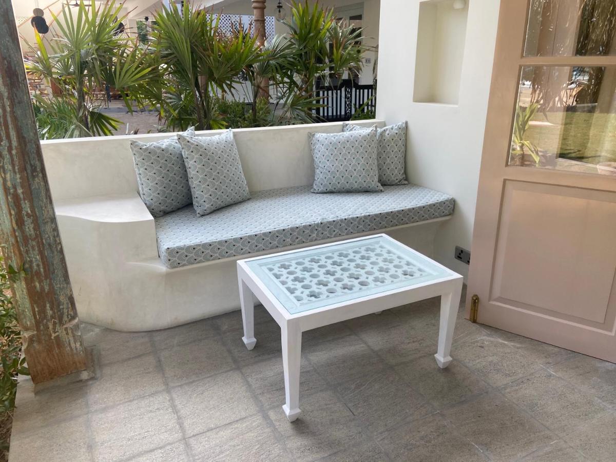 Halcyon Mawella Hotel Tangalle Buitenkant foto
