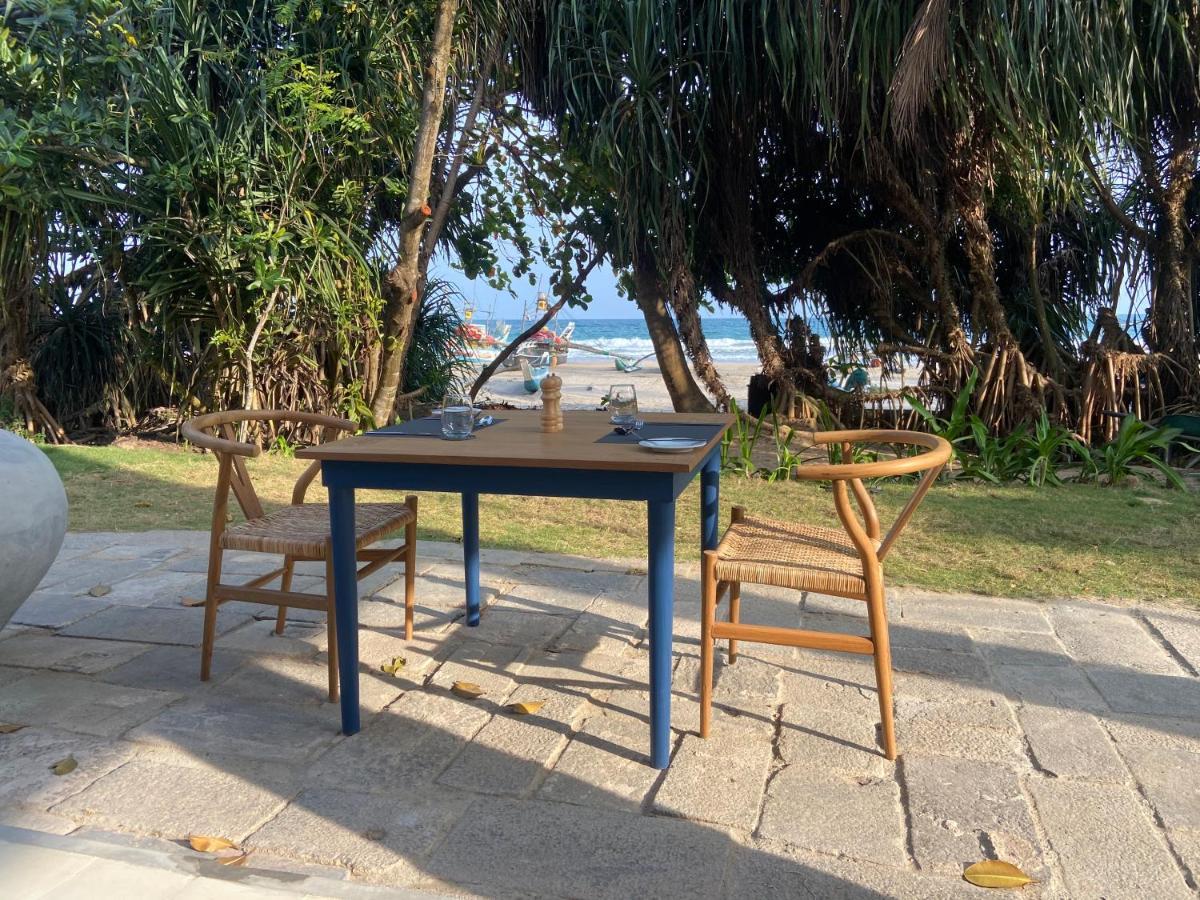 Halcyon Mawella Hotel Tangalle Buitenkant foto