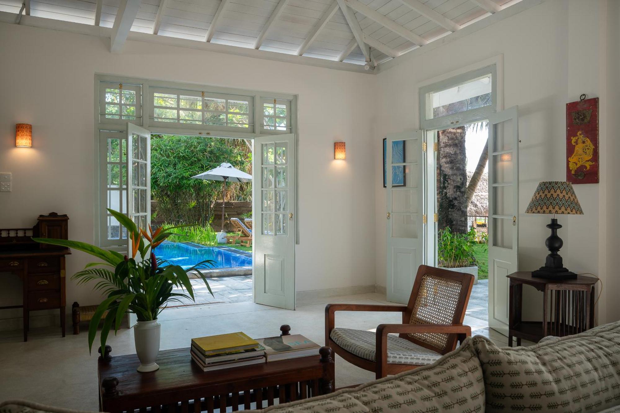 Halcyon Mawella Hotel Tangalle Buitenkant foto