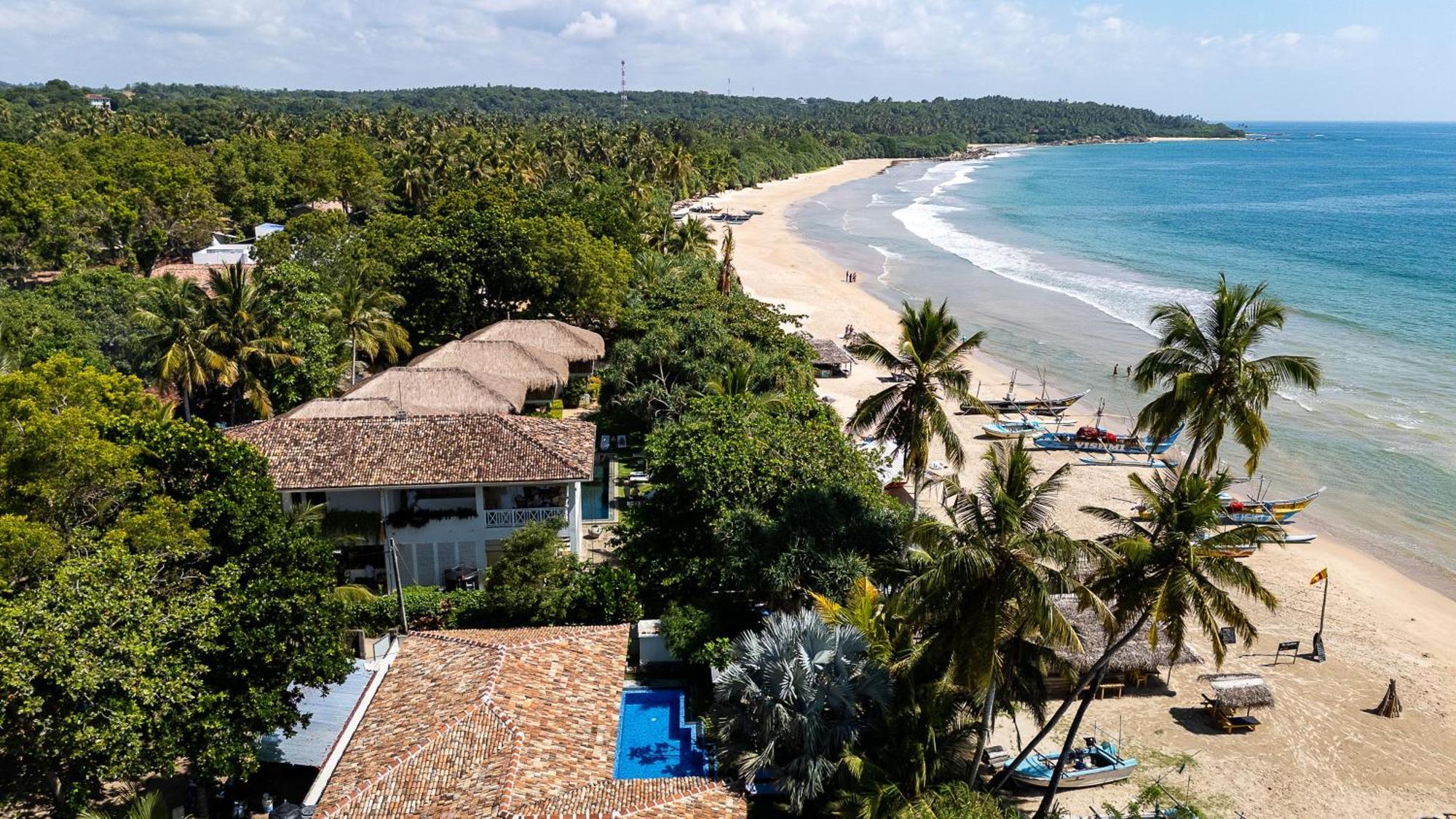 Halcyon Mawella Hotel Tangalle Buitenkant foto